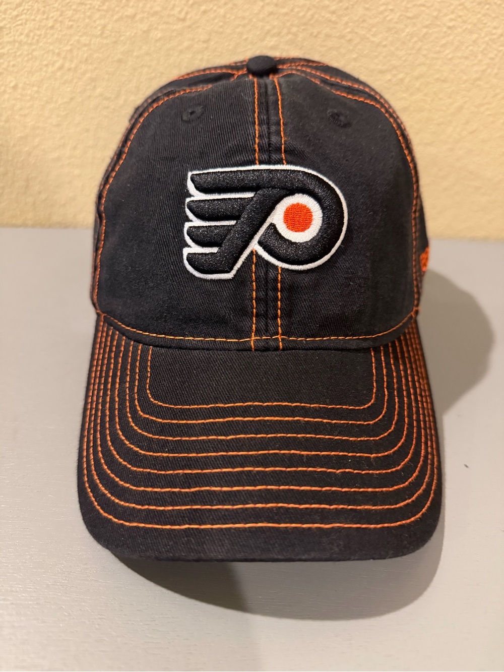 Philadelphia Flyers Reebok NHL "Face-Off" Adjustable Hat - NWOT